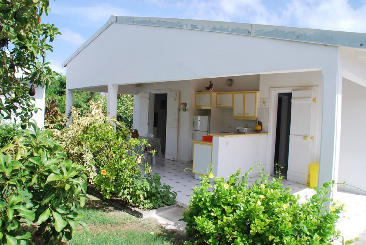 Gîte Alamanda La Bougainvillée Extérieur du Gîte Alamanda La Bougainvillée